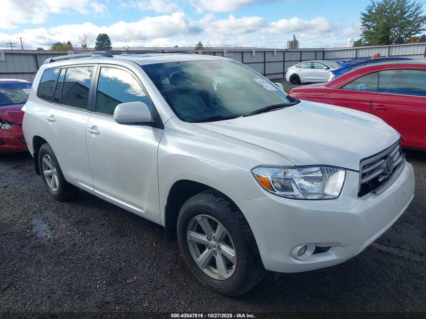 TOYOTA HIGHLANDER SE V6