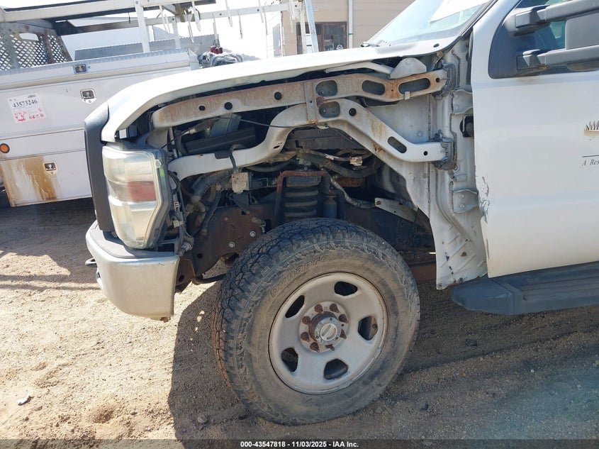 2008 Ford F-350 Chassis Xl/Xlt VIN: 1FDWF35R48ED83582 Lot: 43547818