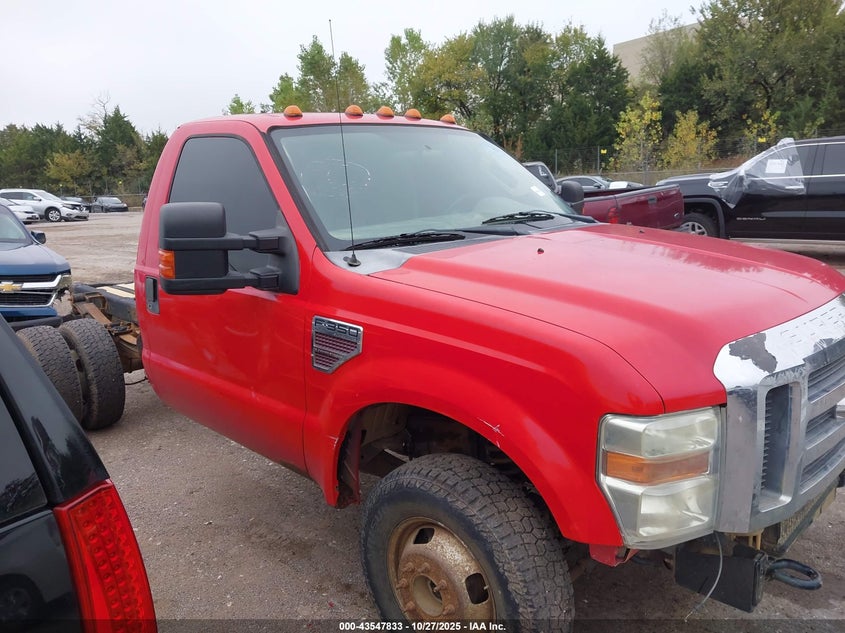 2008 Ford F-350 Chassis Xl/Xlt VIN: 1FDWF37R08EA75385 Lot: 43547833