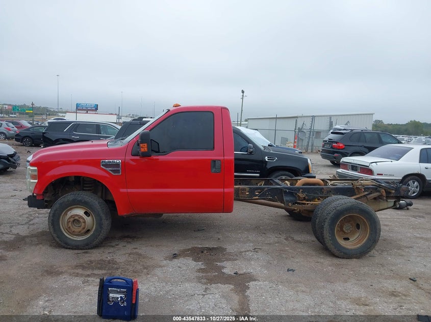 2008 Ford F-350 Chassis Xl/Xlt VIN: 1FDWF37R08EA75385 Lot: 43547833
