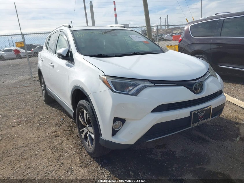 TOYOTA RAV4 XLE