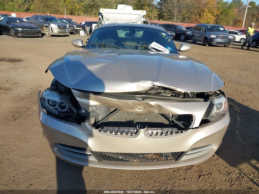 2009 BMW Z4 Sdrive35I VIN: WBALM73549E351332 Lot: 43547846