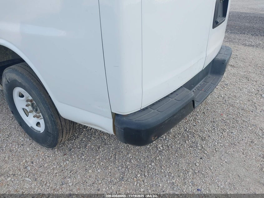 2017 Chevrolet Express 2500 Work Van VIN: 1GCWGAF17H1197346 Lot: 43548065