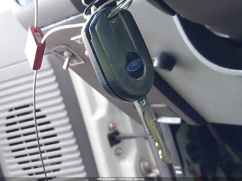 2015 Ford F-450 Chassis Xl VIN: 1FDUF4HY7FEB25747 Lot: 43548094