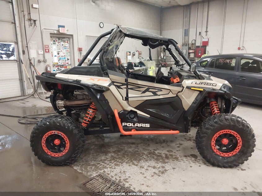 2021 Polaris Rzr Xp Turbo VIN: 3NSNAE921MF576626 Lot: 43548109