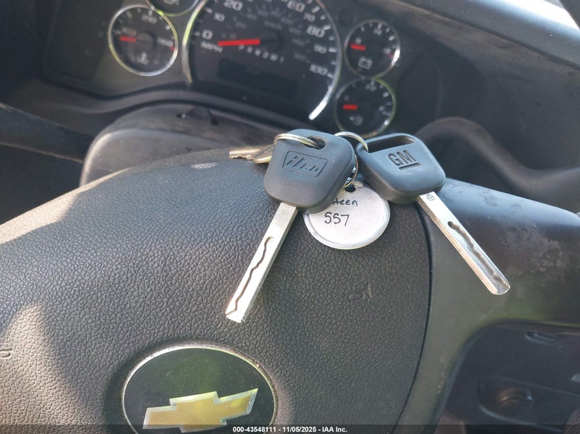 2015 Chevrolet Express Cutaway 4500 VIN: 1GB6G5CG9F1153057 Lot: 43548111