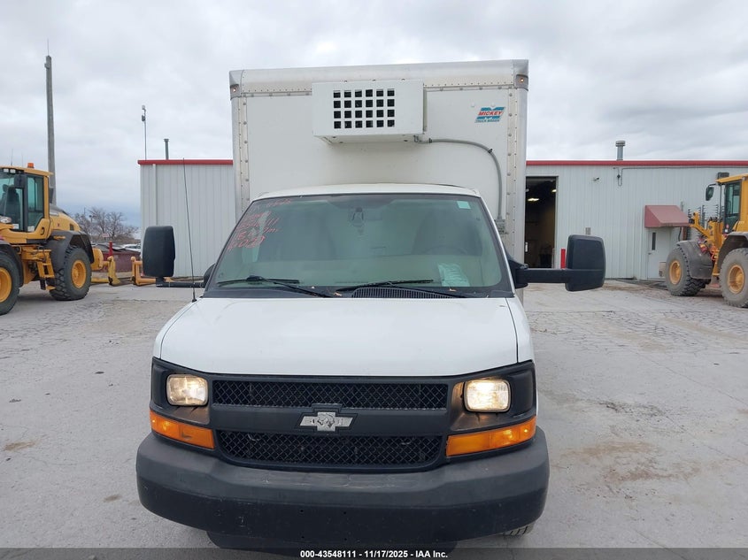 2015 Chevrolet Express Cutaway 4500 VIN: 1GB6G5CG9F1153057 Lot: 43548111