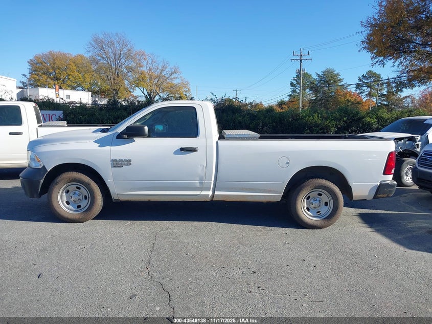 2019 Ram 1500 Classic Tradesman 4X2 8' Box VIN: 3C6JR6DG3KG502415 Lot: 43548138