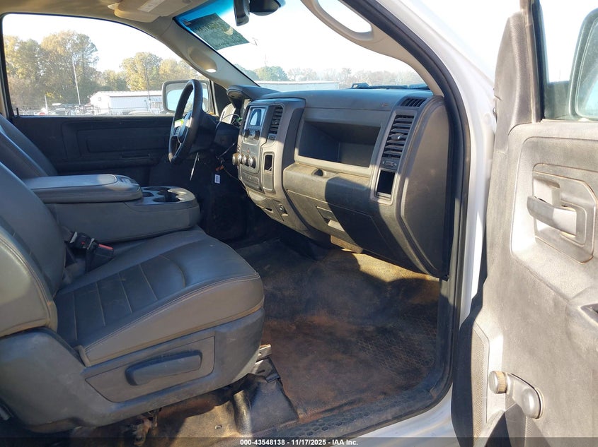 3C6JR6DG3KG502415 2019 RAM 1500 photo no. 5