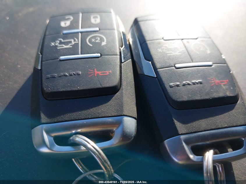 2022 Ram 3500 Limited 4X4 8' Box VIN: 3C63RRRL6NG114227 Lot: 43548161