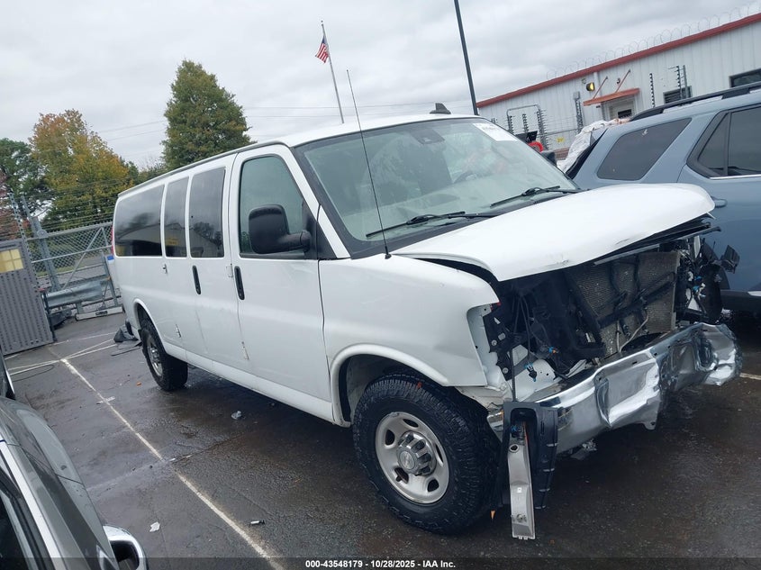 2020 Chevrolet Express Passenger Rwd 3500 Extended Wheelbase Lt VIN: 1GAZGPFG9L1148820 Lot: 43548179