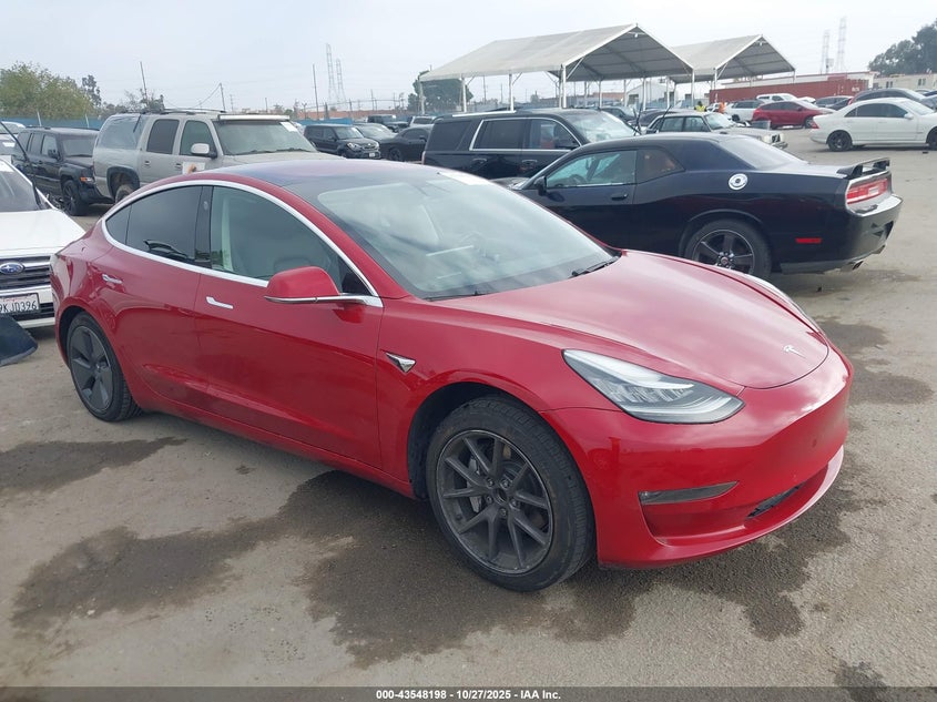 2018 TESLA MODEL 3 LONG RANGE/MID RANGE - 5YJ3E1EA1JF026020