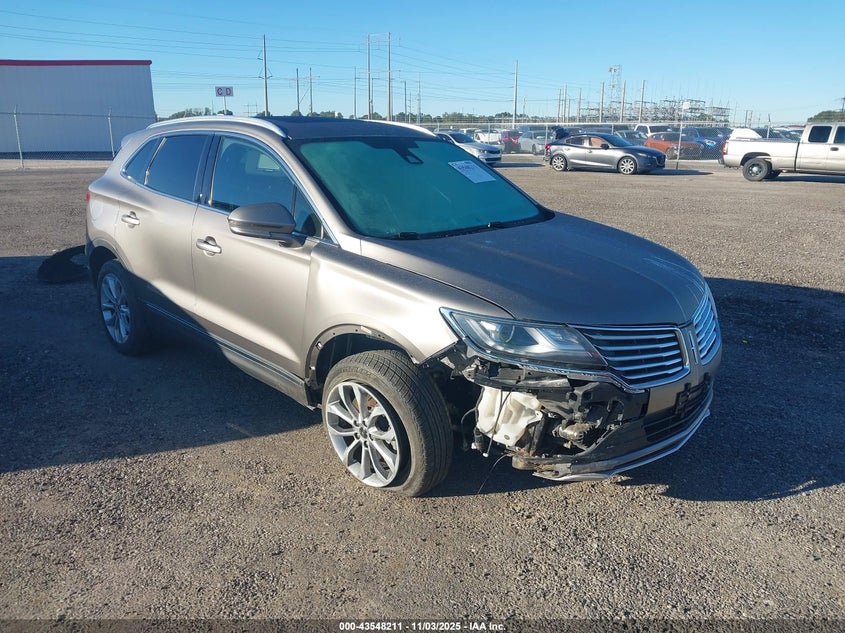 2017 LINCOLN MKC SELECT - 5LMCJ2D97HUL00792