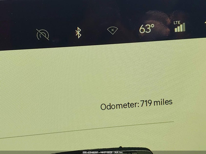 2026 Rivian R1S VIN: 7PDSGCBA8TN075797 Lot: 43548257