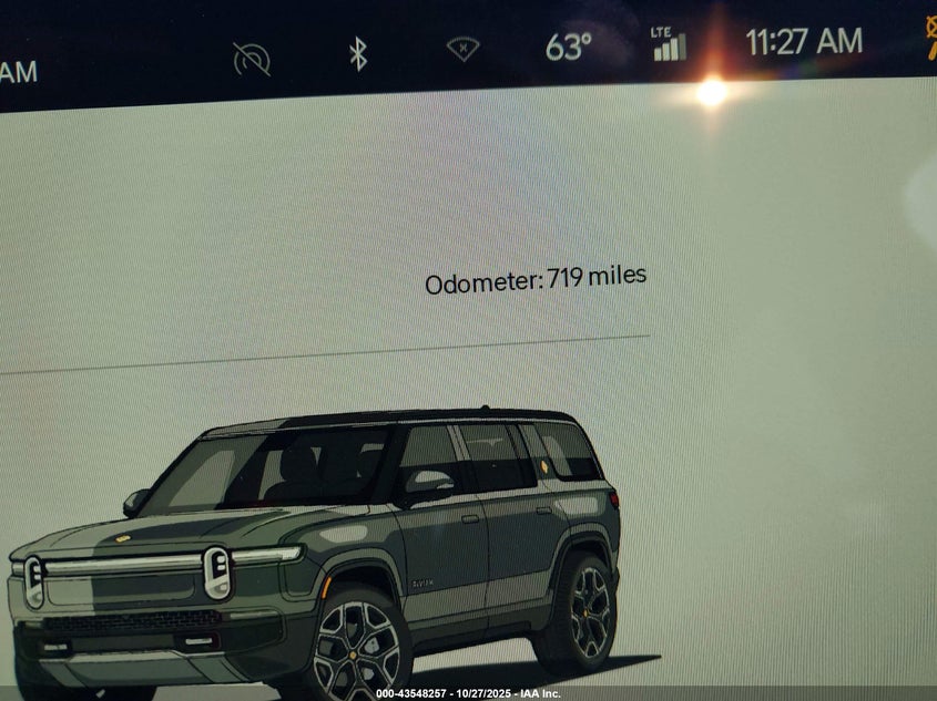 2026 Rivian R1S VIN: 7PDSGCBA8TN075797 Lot: 43548257