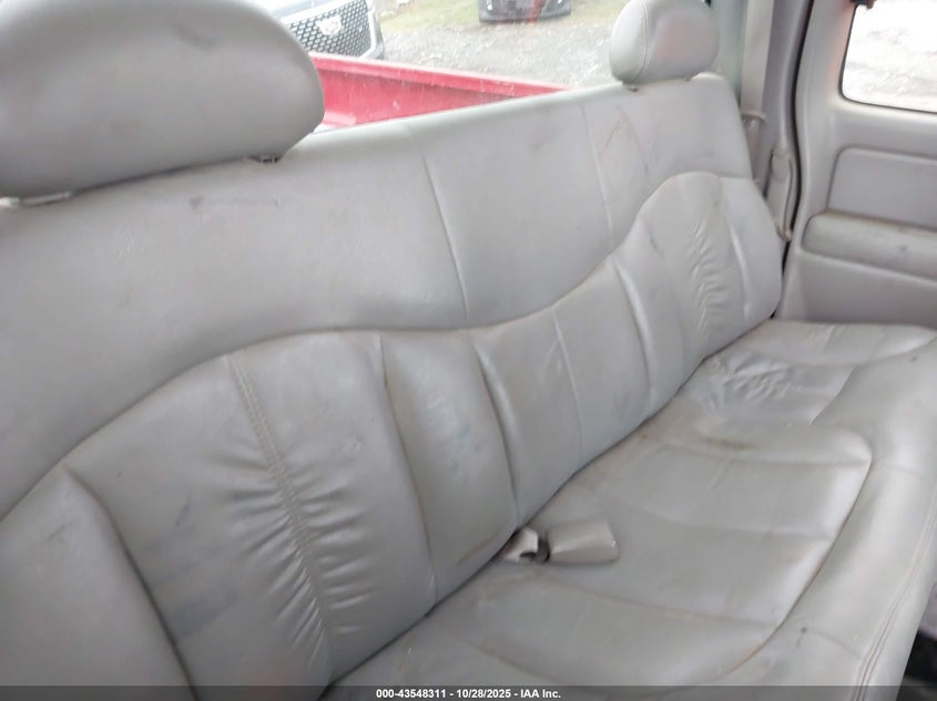 2000 GMC Sierra 1500 Sle VIN: 2GTEK19T9Y1378305 Lot: 43548311