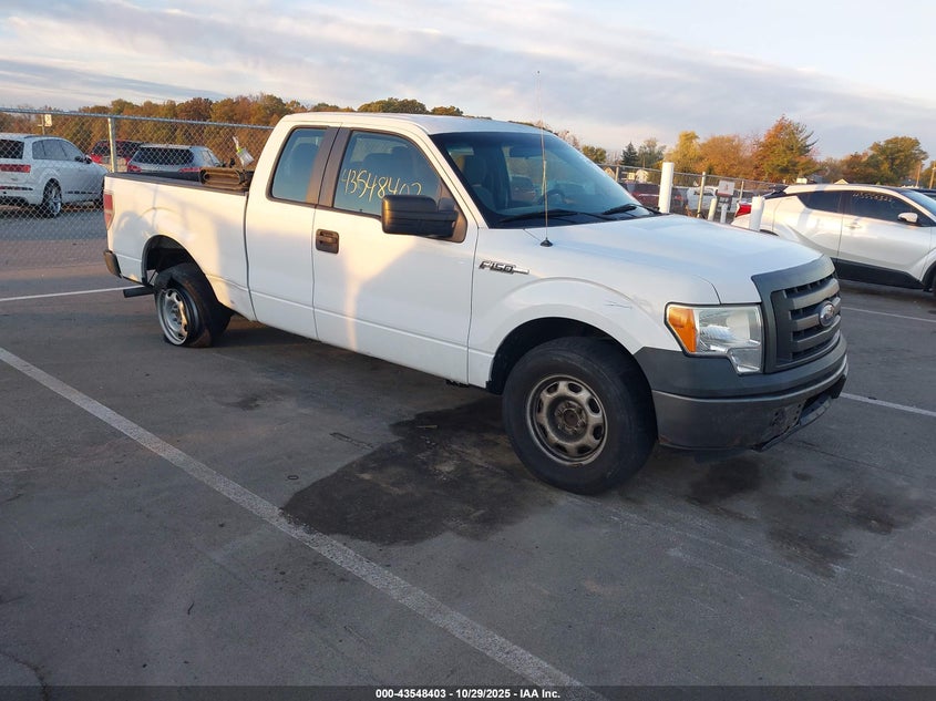 FORD F-150 XL