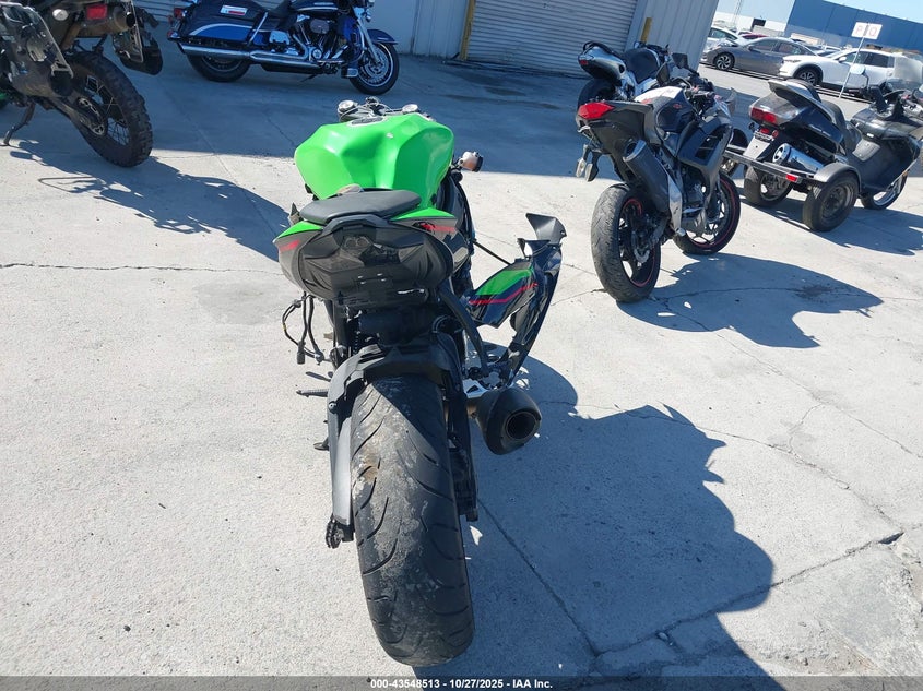 2021 Kawasaki Zx636 K VIN: JKBZXJG17MA015477 Lot: 43548513