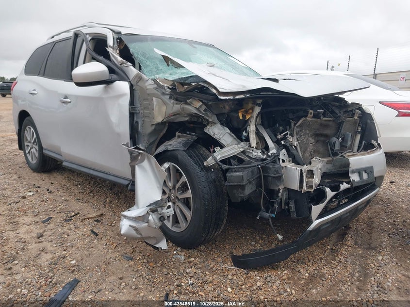 NISSAN PATHFINDER SV