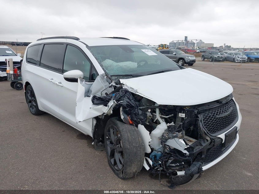 2023 Chrysler Pacifica Touring L Awd VIN: 2C4RC3BG2PR528164 Lot: 43548705