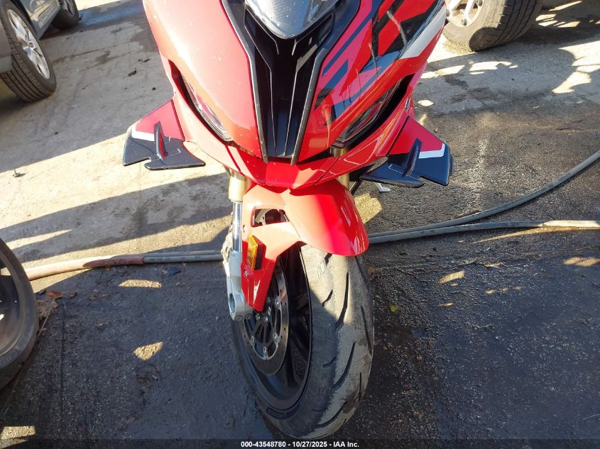 2024 BMW S 1000 Rr VIN: WB10E630XR6J82443 Lot: 43548780