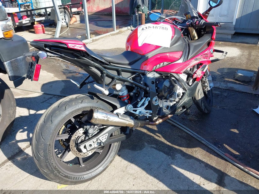 WB10E630XR6J82443 2024 BMW S 1000 photo no. 4