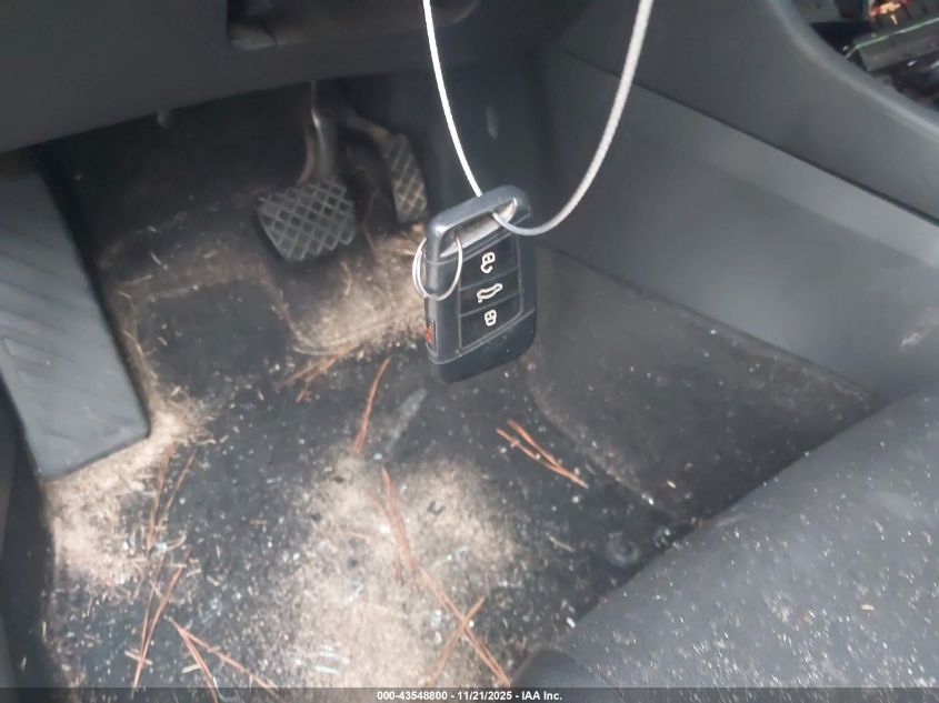 2019 Volkswagen Jetta 1.4T R-Line/1.4T S/1.4T Se VIN: 3VWC57BU9KM201545 Lot: 43548800