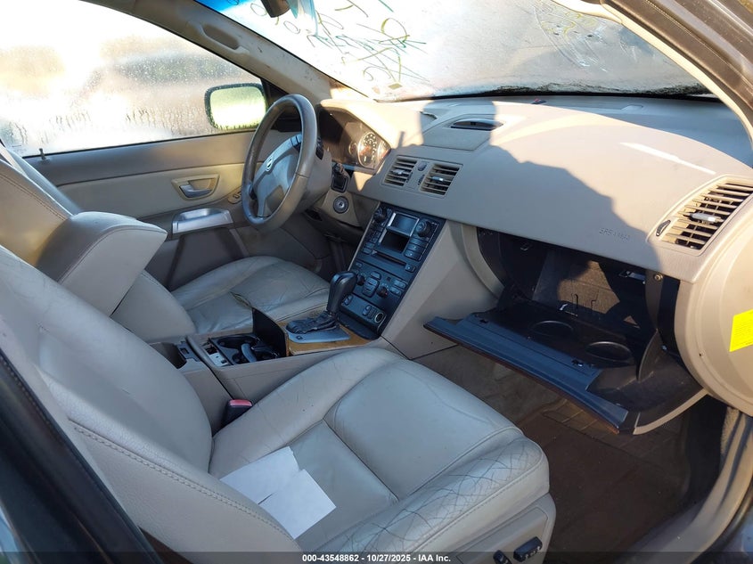 YV1CZ592651186644 2005 VOLVO XC90 photo no. 5