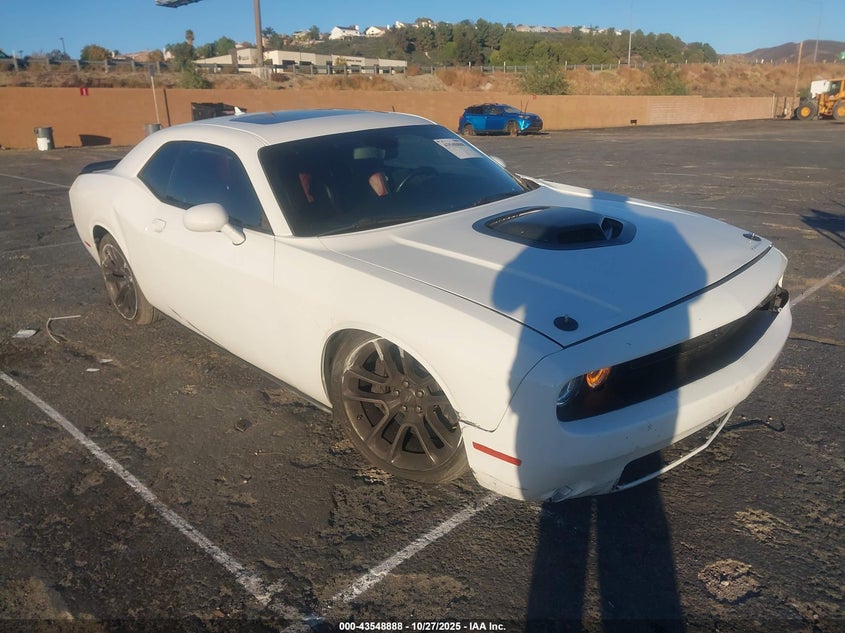 DODGE CHALLENGER R/T SCAT PACK