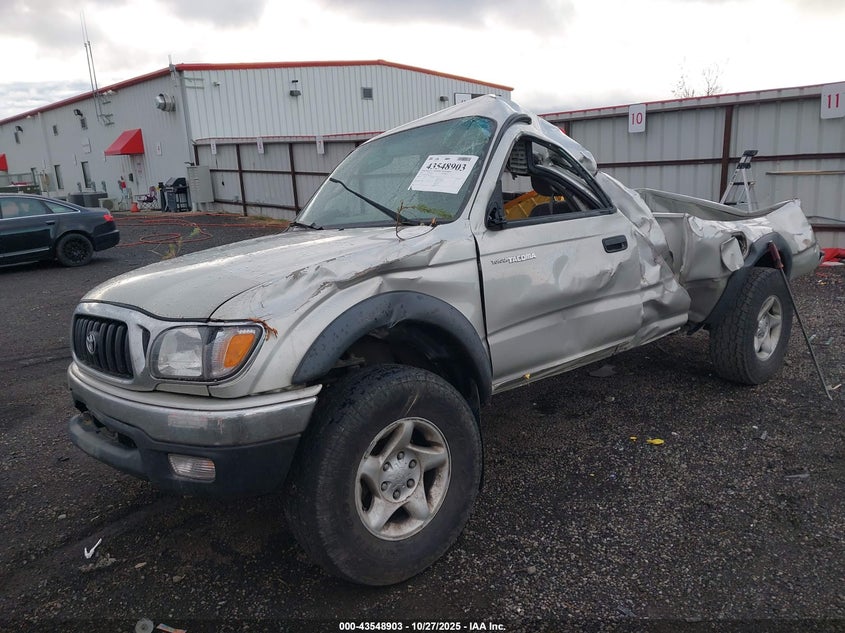 5TEWM72N33Z261272 2003 TOYOTA TACOMA photo no. 2