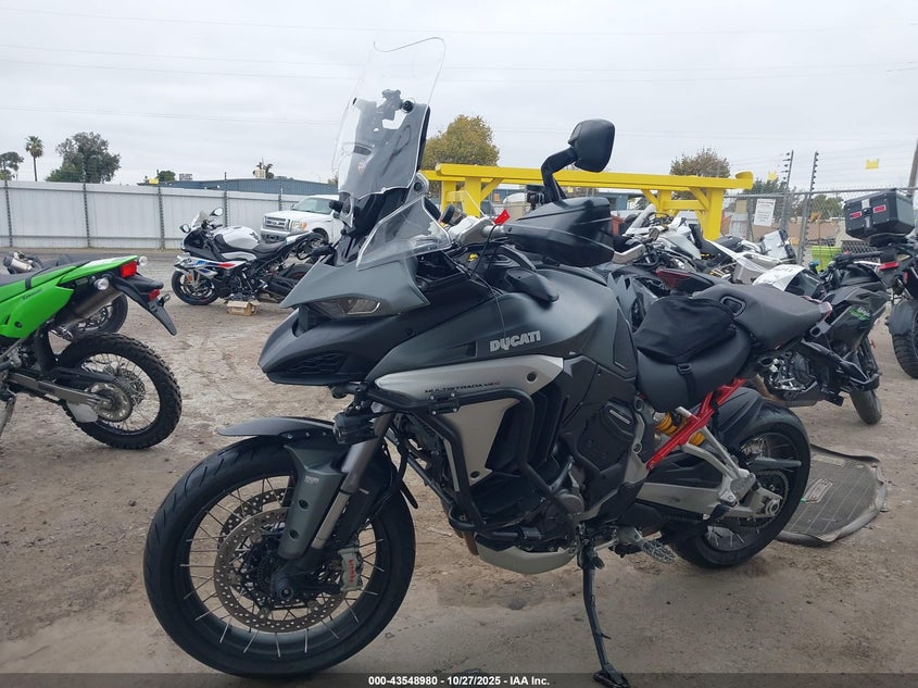 2022 Ducati Multistrada V4/V4S/V4 S Sport VIN: ZDMAALVWXNB014228 Lot: 43548980