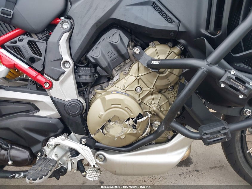 2022 Ducati Multistrada V4/V4S/V4 S Sport VIN: ZDMAALVWXNB014228 Lot: 43548980
