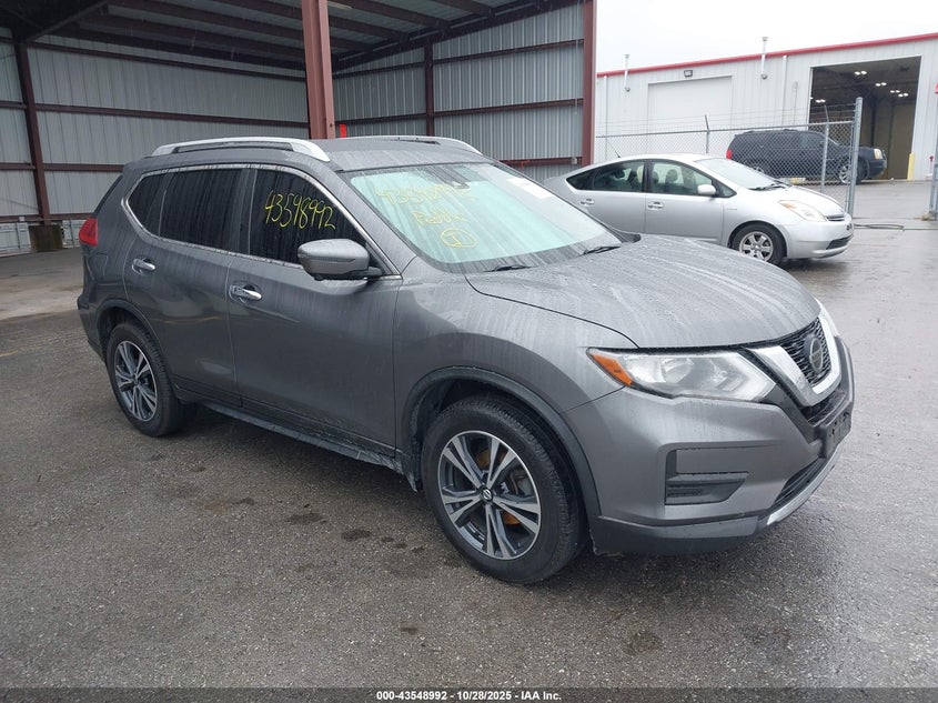 2019 NISSAN ROGUE SV - JN8AT2MV0KW389904