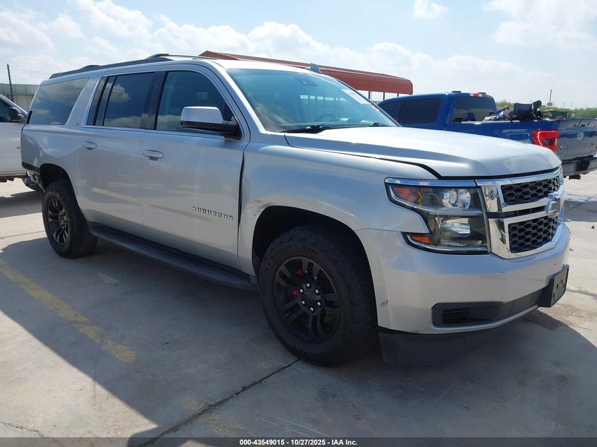 CHEVROLET SUBURBAN LT