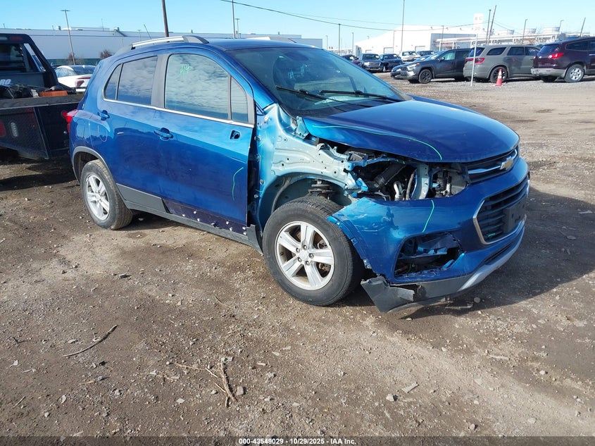 CHEVROLET TRAX FWD LT