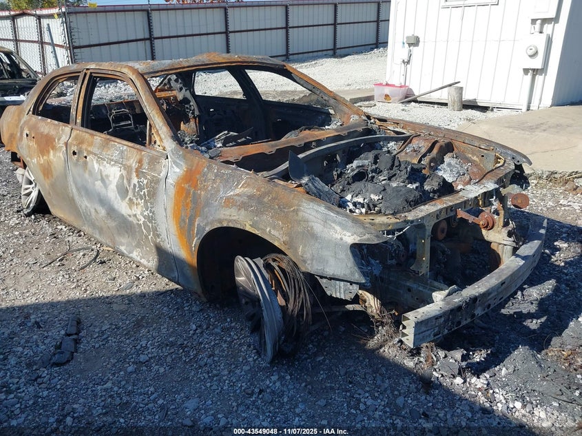 2017 CHRYSLER 300 LIMITED - 2C3CCAAG8HH521615