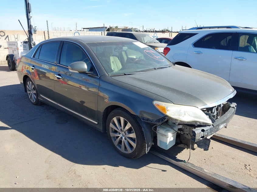 Vin: 4t1bk3db0bu404651, lot: 44044178, toyota avalon limited 2011 img_1
