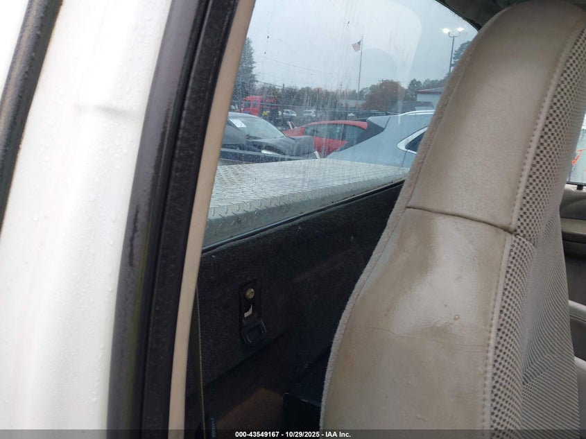 2004 Ford F-250 VIN: 1FTNF21L14EB00772 Lot: 43549167