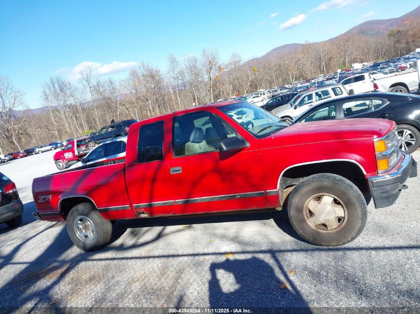 1996 Chevrolet Gmt-400 K1500 VIN: 1GCEK19R4TE243745 Lot: 43549204