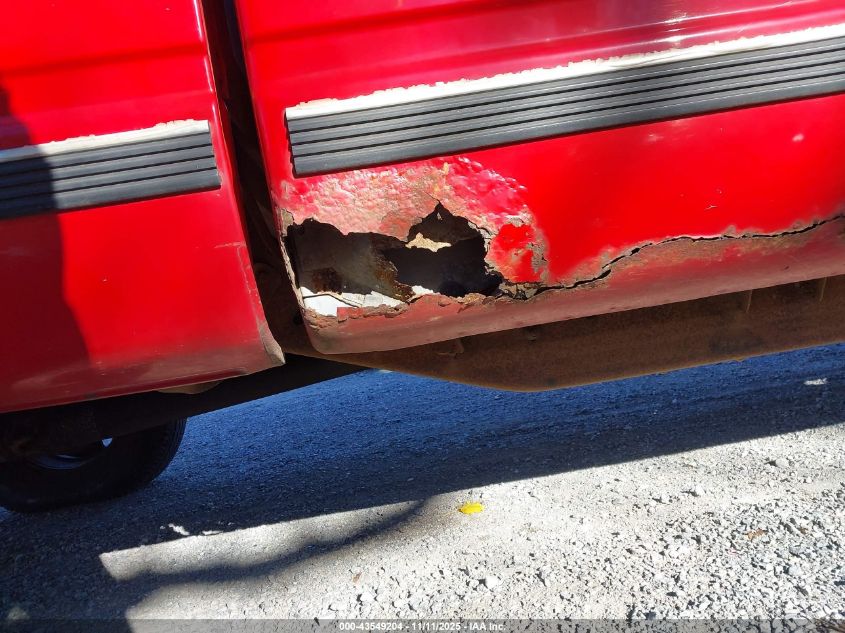 1996 Chevrolet Gmt-400 K1500 VIN: 1GCEK19R4TE243745 Lot: 43549204