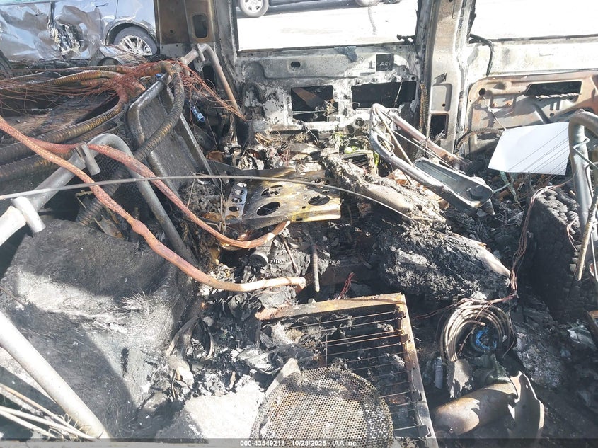 1999 Chevrolet Suburban 1500 Lt VIN: 3GNFK16R0XG133371 Lot: 43549218