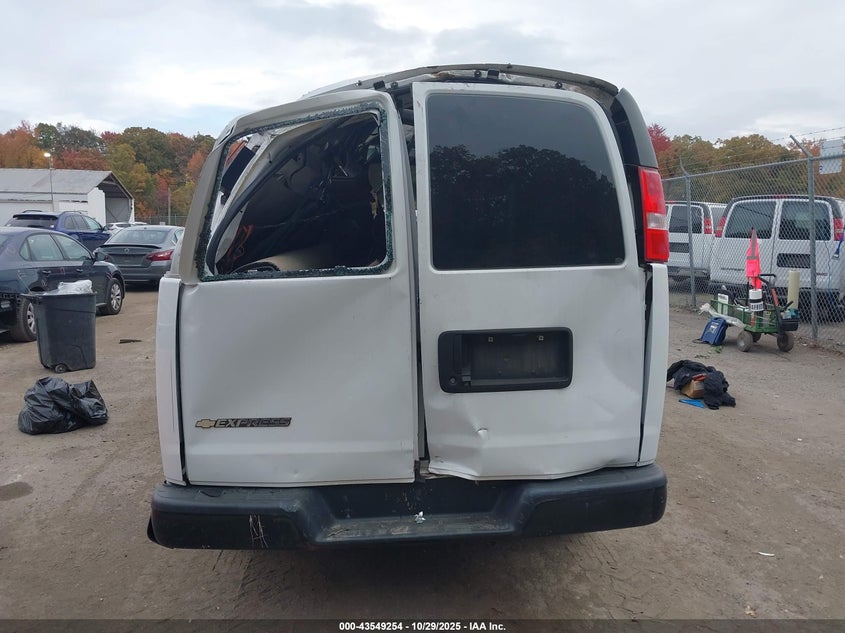 2019 Chevrolet Express 2500 Work Van VIN: 1GCWGBFP3K1141860 Lot: 43549254