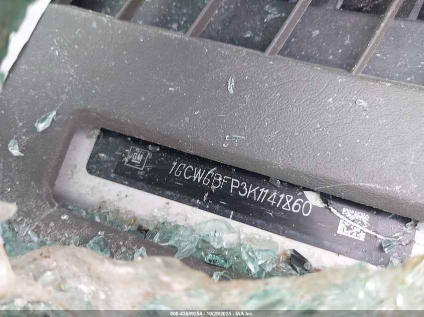 2019 Chevrolet Express 2500 Work Van VIN: 1GCWGBFP3K1141860 Lot: 43549254