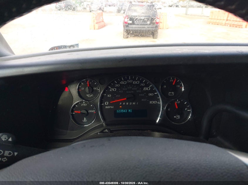 2018 Chevrolet Express 2500 Work Van VIN: 1GCWGAFP0J1335951 Lot: 43549306