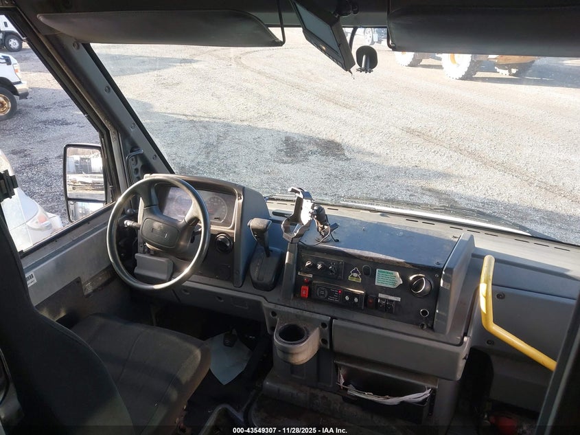 2013 Isuzu Commercial Van VIN: JALB4T170D7W00605 Lot: 43549307