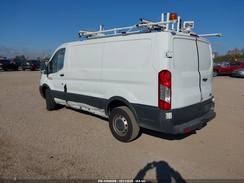 2017 Ford Transit-250 VIN: 1FTYR1YM9HKB05576 Lot: 43549309