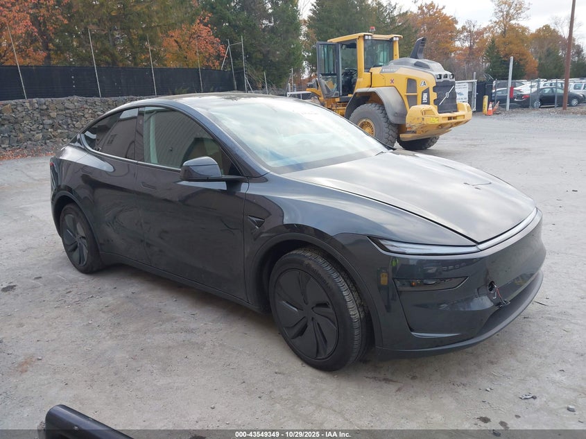 TESLA MODEL Y LONG RANGE DUAL MOTOR ALL-WHEEL DRIVE/LONG RANGE LAUNCH SERIES