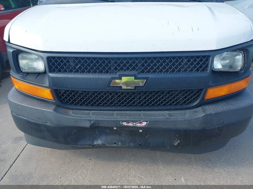 2017 Chevrolet Express 2500 Work Van VIN: 1GCWGAFF8H1163878 Lot: 43549371