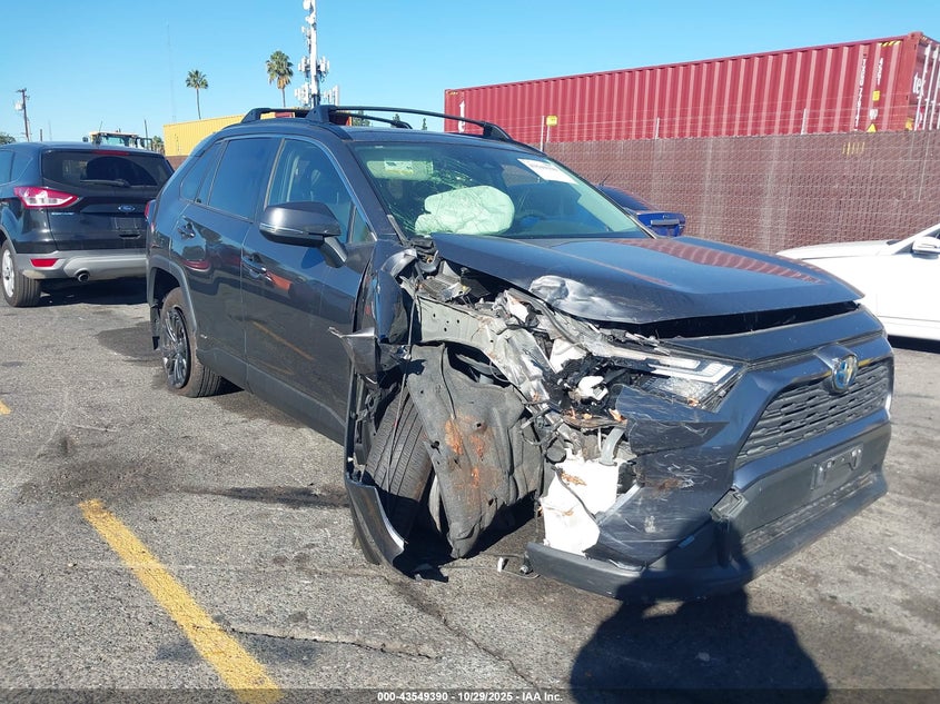 TOYOTA RAV4 HYBRID XLE PREMIUM