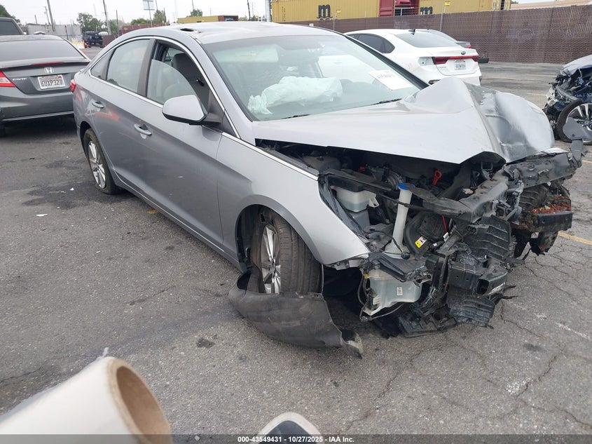 2016 HYUNDAI SONATA SE - 5NPE24AF2GH361754